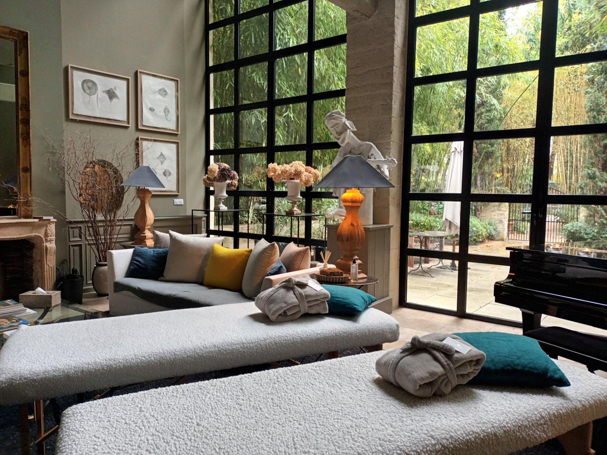 Le Complot : Maison privée en plein coeur d'Avignon Extérieur photo
